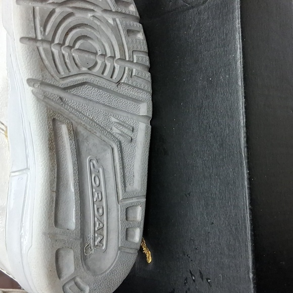 BABY JORDANS - Picture 3 of 8